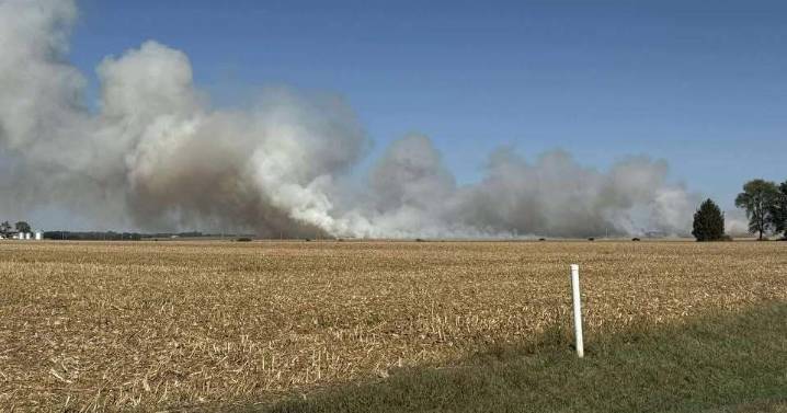 Crews battling 2 field fires near Blue Mound