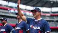 Mark DeRosa named 'top candidate' for Braves open manager spot