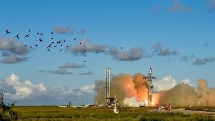 SpaceX completes 11th flight test of Starship in Texas. What happened?
