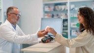 Lanzan nueva cadena de farmacias low cost en Chile: ¿Dónde está ubicada su primera sucursal?