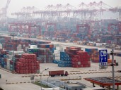 Amid trade tension, China imposes port fees on US