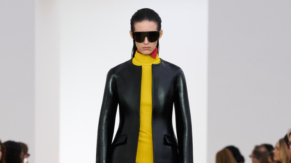 Loewe Spring 2026 Ready-to-Wear Runway, Fashion Show & Collection Review [PHOTOS]