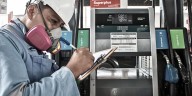 Vendían gasolina a precios hundidos y Osinergmin los inmovilizó: esto fue lo que descubrió en grifos de Lima y provincia