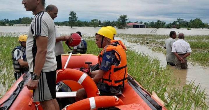 Landslides sweep away Nepali villages, leaving 44 dead