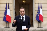 France faces fresh political turmoil after Prime Minister Sébastien Lecornu resigns weeks into role