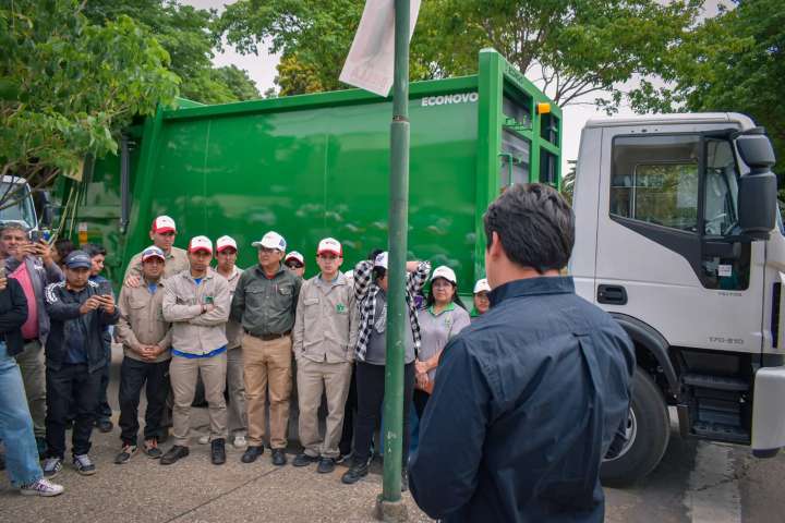 Tartagal sumó tres nuevos camiones compactadores para modernizar el servicio de recolección de residuos