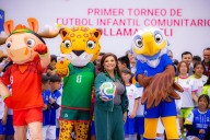 Por Mundial 2026, Brugada entrega uniformes a equipos del primer torneo infantil y juvenil de...