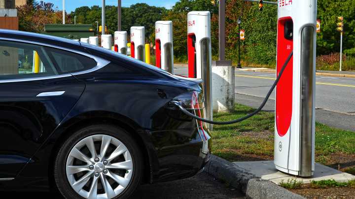 California bans solo EVs from carpool lanes starting Oct. 1