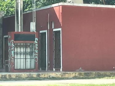 Comisarías de Temozón entre baches y vandalismo