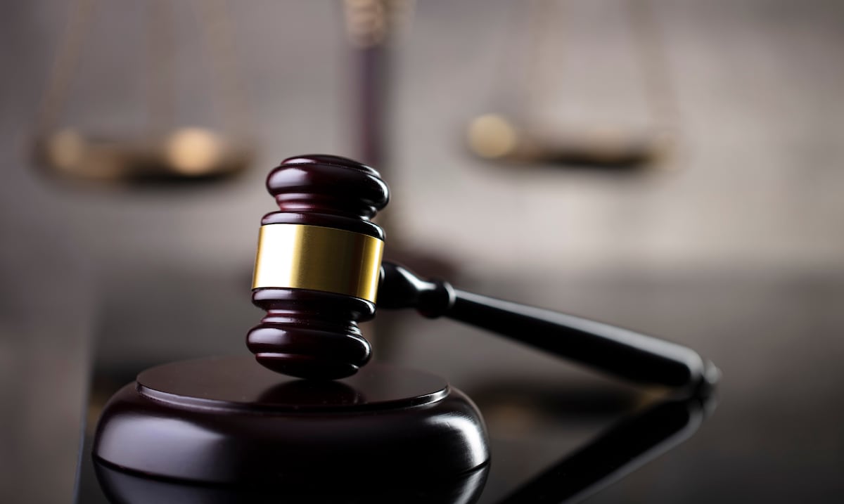 A juicio mujer acusada por maltrato conyugal