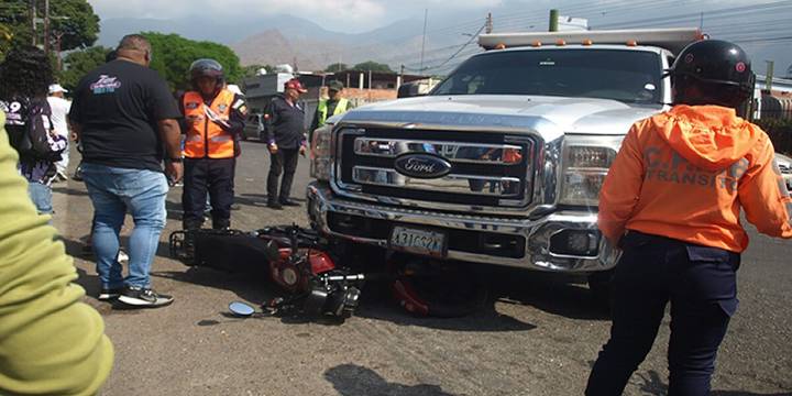 Aumentan accidentes viales por motos en el país