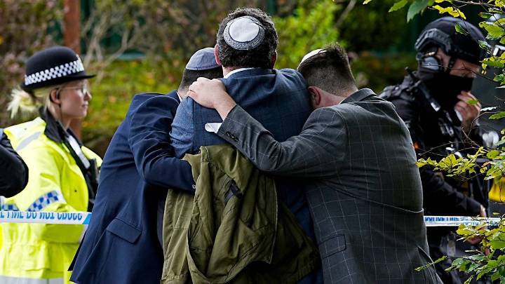 One of 2 victims in Manchester synagogue attack was accidentally shot by police