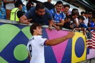 Figura del Mundial Sub 20 se rinde ante una leyenda del fútbol chileno, pero lo confundió: “Me van a matar”