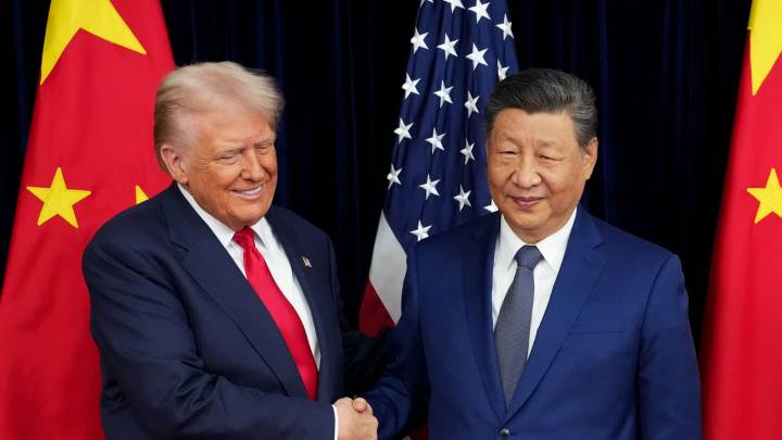 ‘Partners and friends’: Xi strikes conciliatory tone as he meets Trump in South Korea