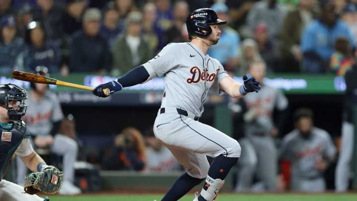 McKinstry drives in winner, Tigers take Game 1 in 11 against Mariners