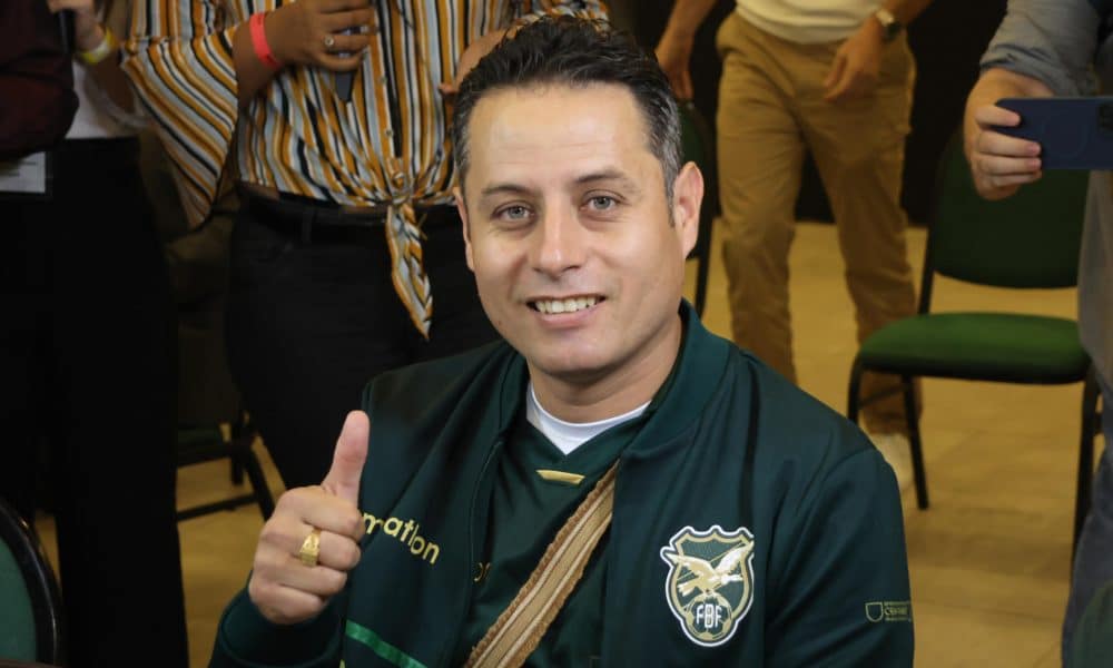 Vicepresidenciables plantean estabilizar el dólar y transparentar el Parlamento en Bolivia