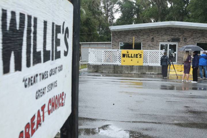 Shooting at South Carolina bar leaves 4 dead, 20 injured