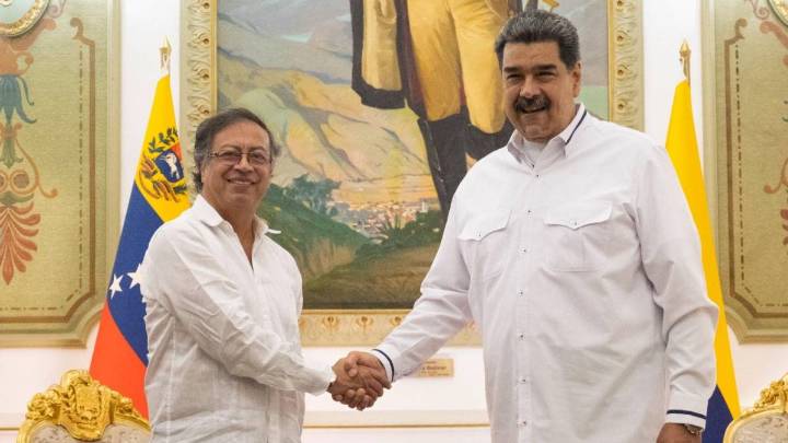 Petro habla de “despreciable” al responder sobre María Corina Machado y dice que “valora” al dictador Nicolás Maduro