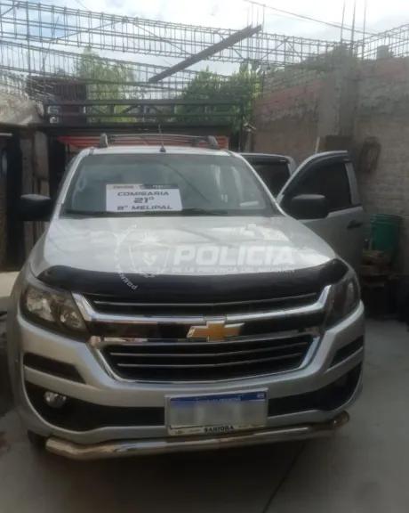 Allanamiento en Melipal: detuvieron a dos hombres y secuestraron armas de fuego