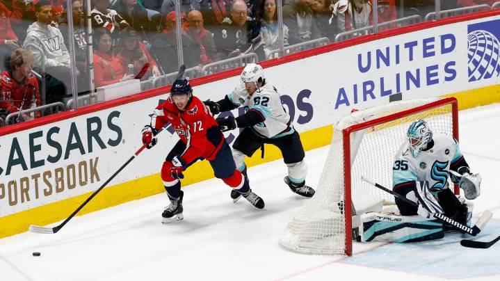 How to watch Seattle Kraken vs. Toronto Maple Leafs