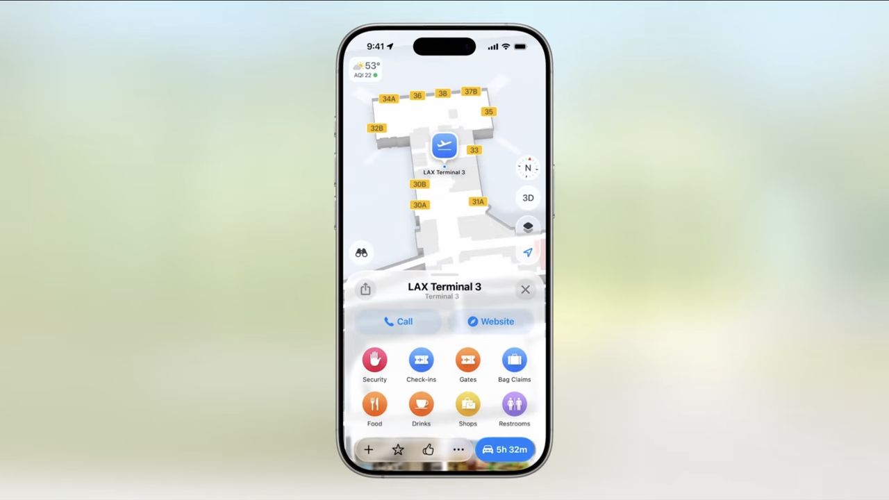 United Airlines introduces support for iOS 26 enhanced boarding passes