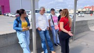 Le toca a director de transporte sufrir calvario de viajar en camión