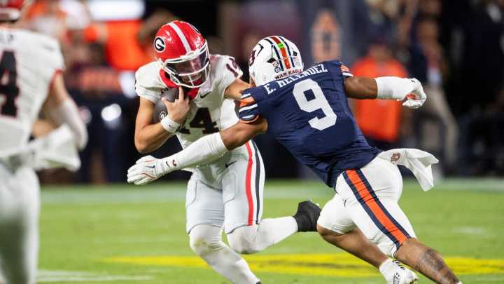 Predictions, picks and odds for Georgia football vs. Ole Miss in Week 8