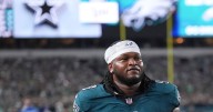 Eagles defensive tackle Jalen Carter is not playing against the Giants because of a heel injury