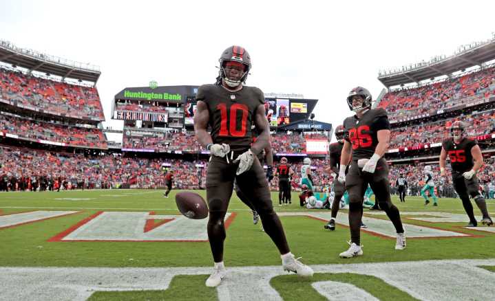 Browns win over Dolphins reveals a budding franchise player at a crucial AFC North position