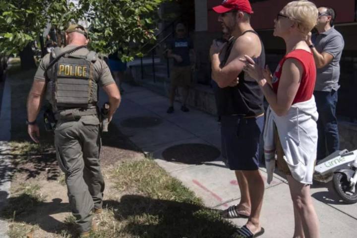 Cazarrecompensas y redadas: la sombra de la deportación sobre los latinos de Washington