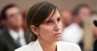 Lawyers for Utah grief author charged with fatally spiking husband's drink say key witness recanted