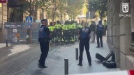 El derrumbe de un edificio en la calle Hileras del centro de Madrid deja tres heridos, uno de ellos grave