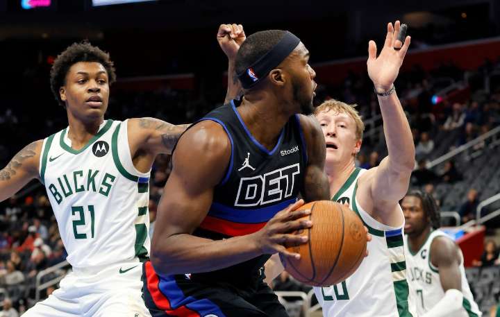 How to watch the Pistons vs. Bucks NBA preseason game tonight for free