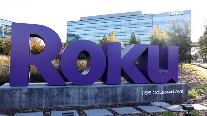 Roku Q3 Earnings: Revenue Rises 14%, Operating Income Turns Positive For First Time Since 2021