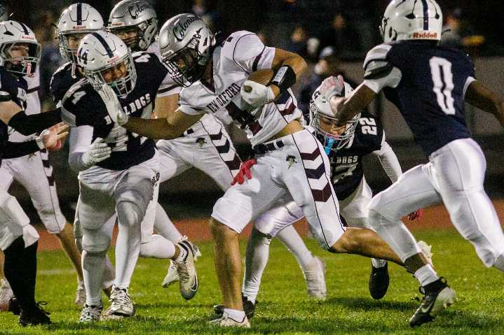 Brody Holmes, New Oxford stave off West York in battle of unbeatens