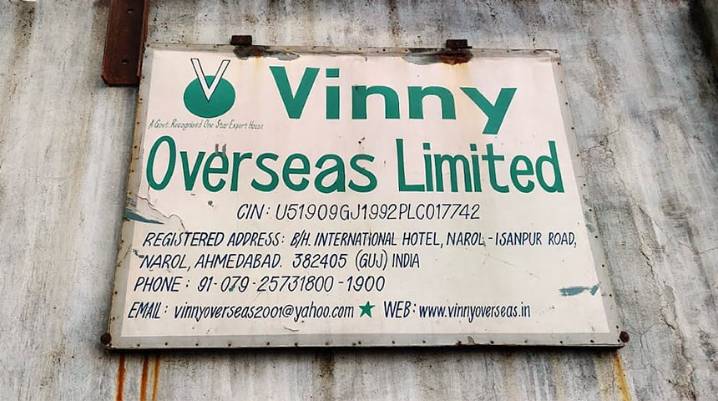 SEBI Imposes Rs2 Lakh Penalty on 8 Entities for Disclosure Lapses in Vinny Overseas Case