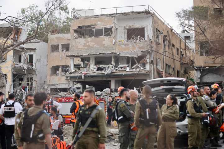 Recurriremos a la violencia si Hamas no se desarma: Trump