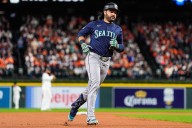 Detroit Tigers watch Eugenio Suárez hit home run after trade deadline