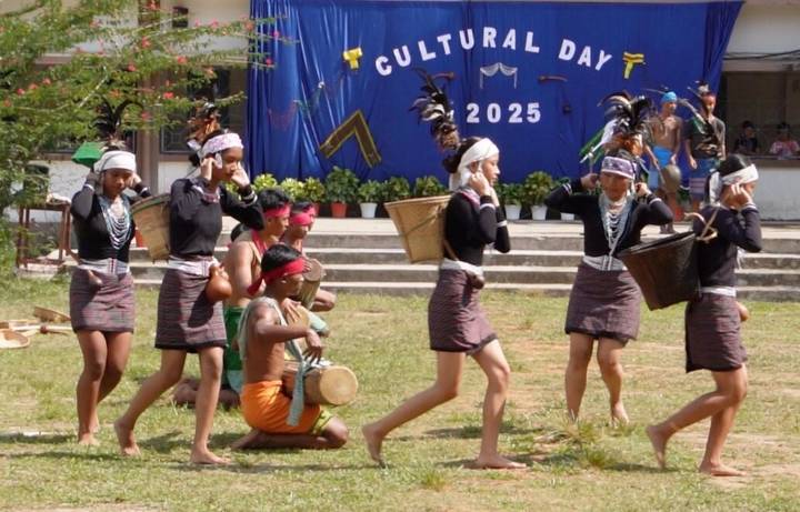 Loyola School skanggipa changna Cultural Day