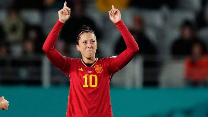 Bermúdez recupera a Jenni Hermoso