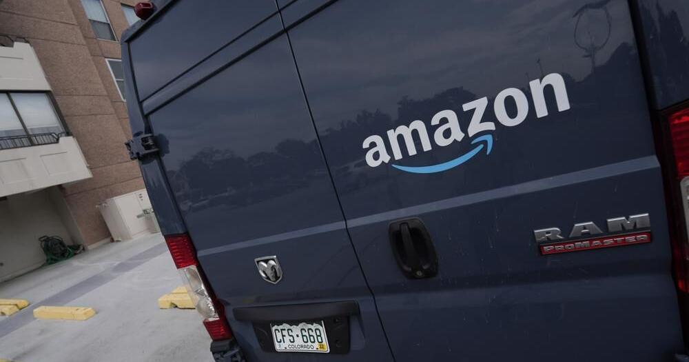 Don't Waste Your Money | Amazon tightens Prime sharing rules just before the holiday season