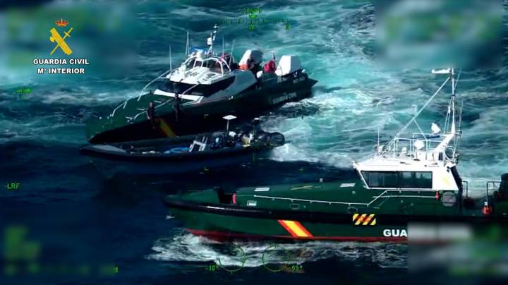 Guardia Civil española incautó 1,7 toneladas de hachís en una persecución a toda velocidad en alta mar