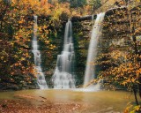 Best Ozarks fall hikes: Easy loops to stunning waterfalls