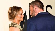 "JFlec no funcionó, pero aun así tienen una química increíble": captaron el reencuentro entre JLo y Ben Affleck en una alfombra roja tras un año de su separación