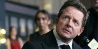 Los síntomas del Parkinson y su impacto en la vida cotidiana: cómo es la experiencia de Michael J. Fox