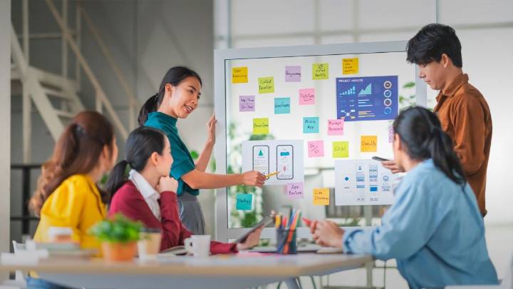 Reconvertite profesionalmente: los cursos más demandados por la inteligencia artificial