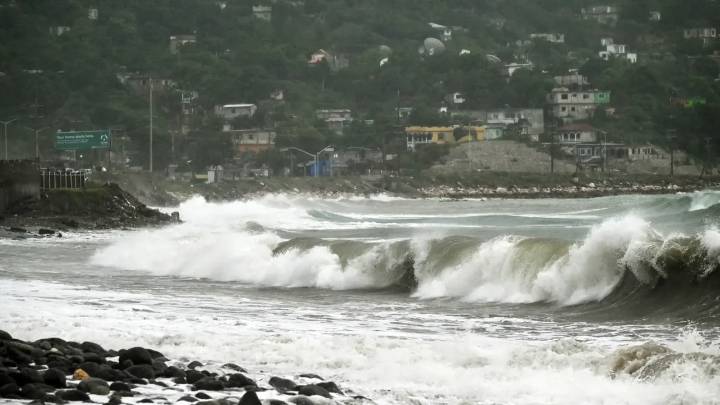 Huracán Melissa sube a categoría 5 y amenaza con golpear con fuerza a Jamaica