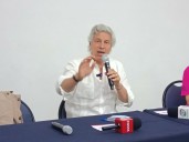 La misma historia con distinto disfraz
