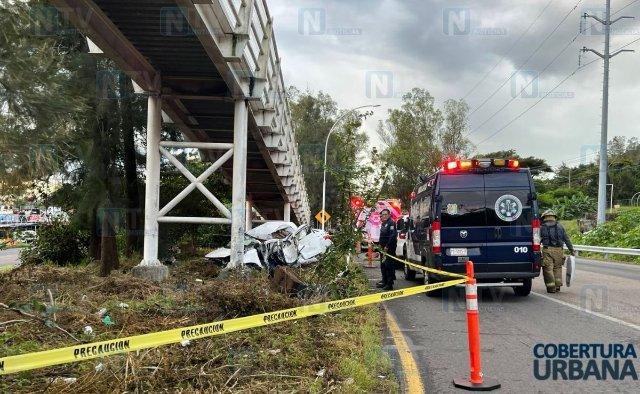 Identifican al joven que perdió la vida hoy tras impacto en el libramiento de Tepic