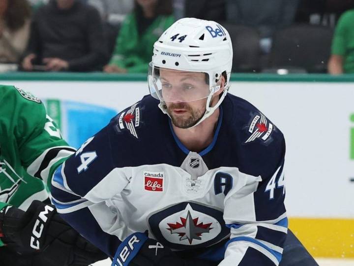Josh Morrissey sets new Jets assist record for defencmean